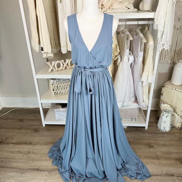 Vici Dresses & Skirts - Vici  size small sleeveless deep v wrap dress, sexy, slits front & Back #3831